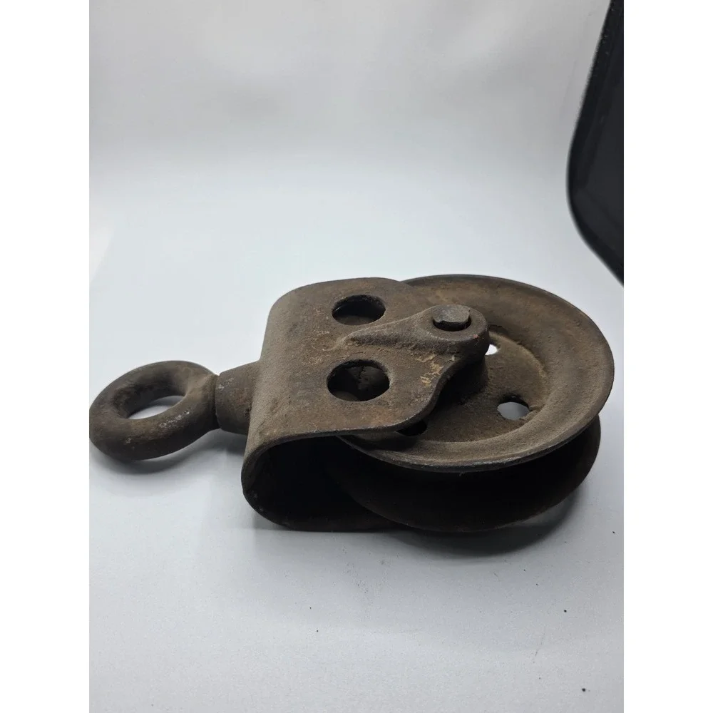 Cast Iron Barn Hay Trolley Track Roller Pulley Hook Vtg Old Door Hardware